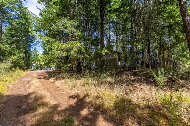 5 of 26 - 4611 Mate Rd, Pender Island, BC