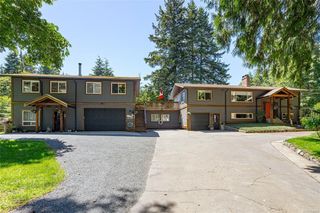 6340 Island Hwy W, Qualicum Beach