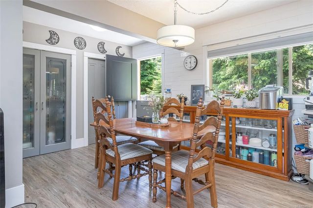 4 of 79 - 6340 Island Hwy W, Qualicum Beach, BC