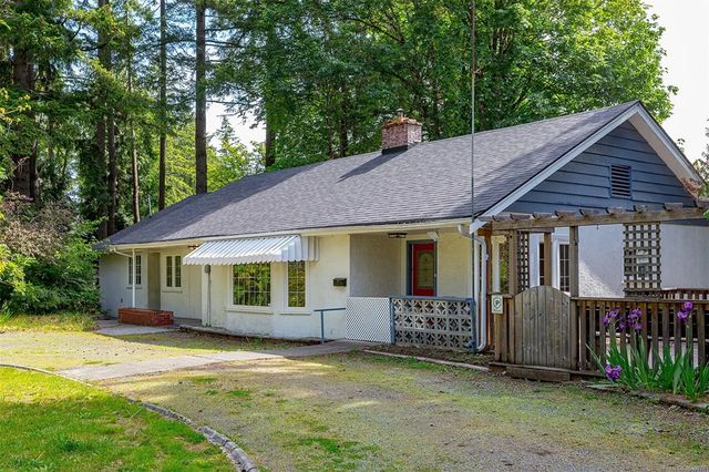 2 of 61 - 3056 Gibbins Rd, Duncan, BC