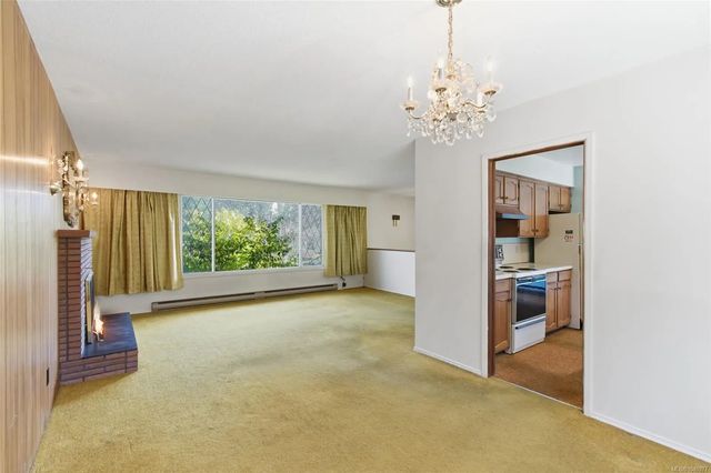 4 of 38 - 439 Craig St, Parksville, BC