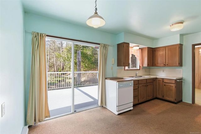 5 of 38 - 439 Craig St, Parksville, BC