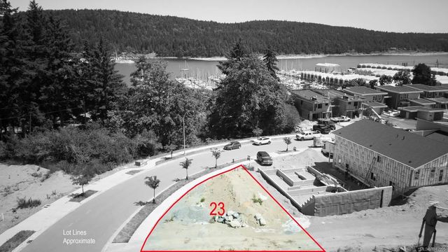 2 of 6 - 133 Marina View Dr, Ladysmith, BC