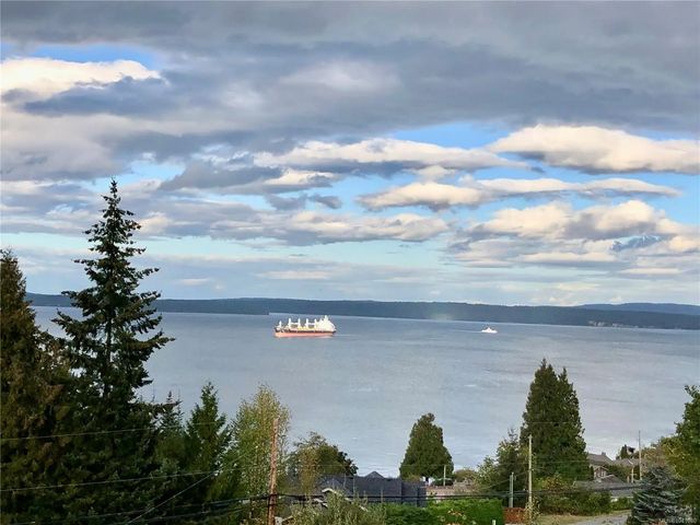 2 of 23 - 10189 View St, Chemainus, BC