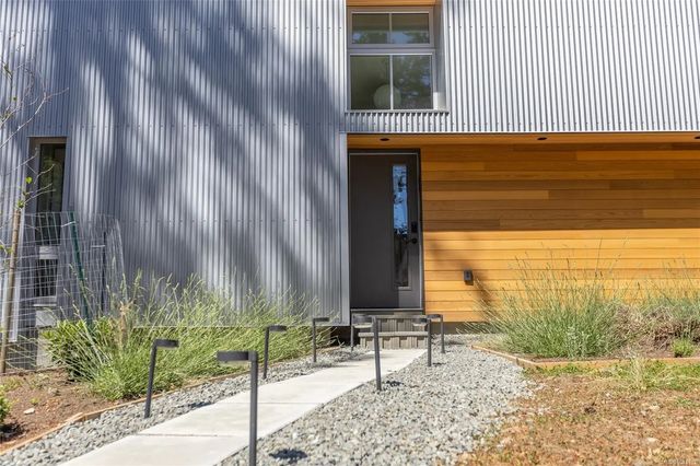 5 of 52 - 3786 Privateers Rd, Pender Island, BC