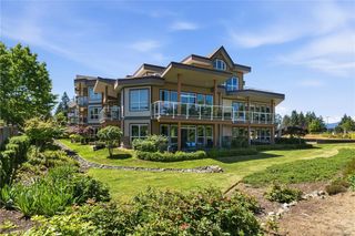 439 College Rd 302, Qualicum Beach