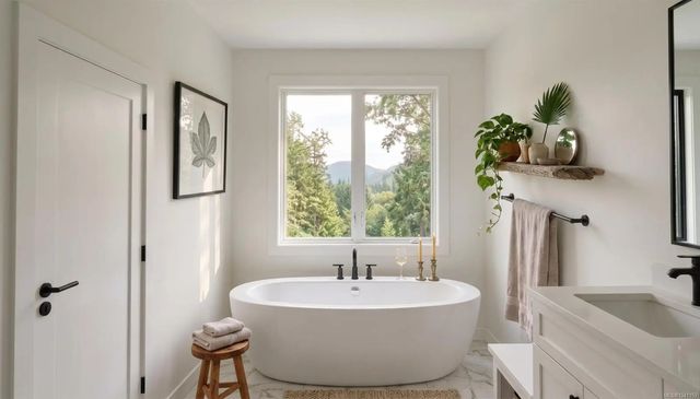 5 of 5 - 4943 Dixon Lane, Lantzville, BC