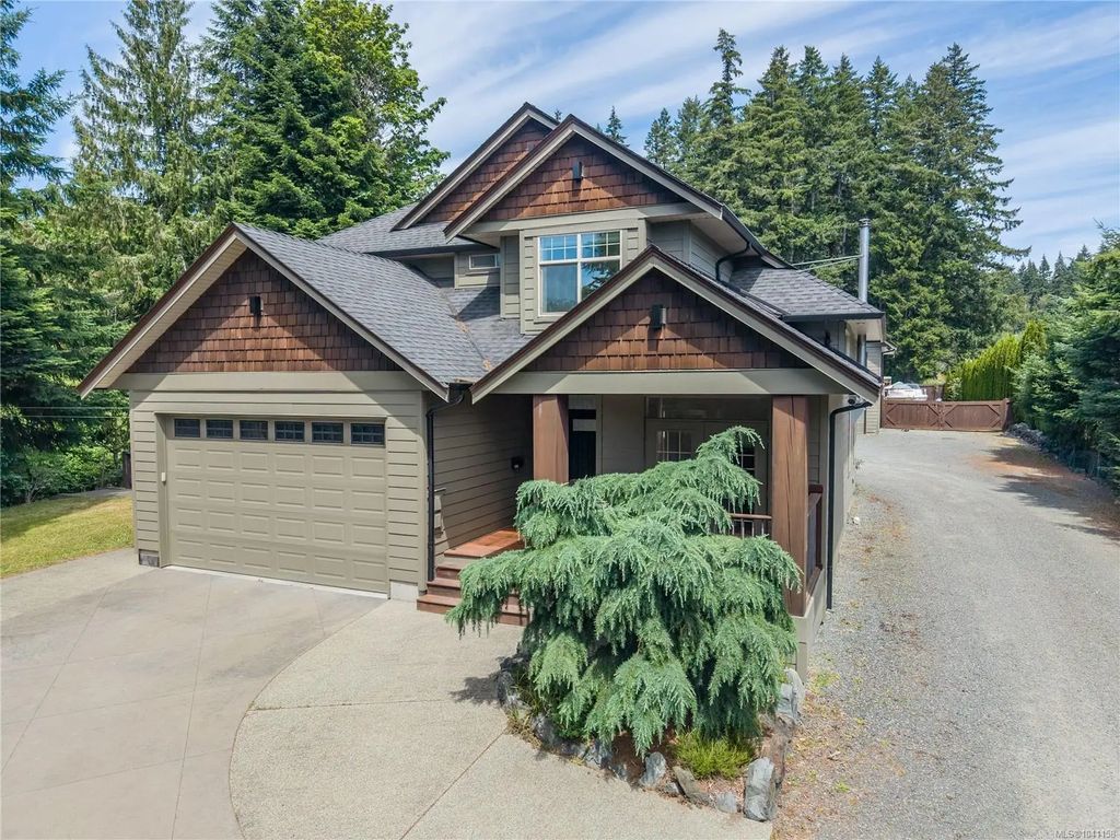 5211 Compton Rd, Port Alberni