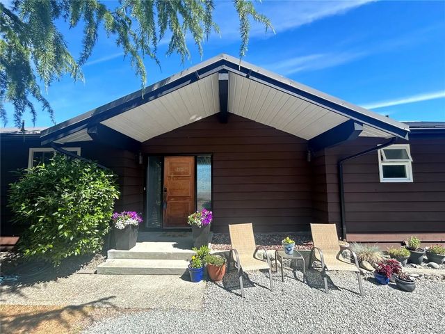 3 of 33 - 1711 Pavenham Rd, Cowichan Bay, BC