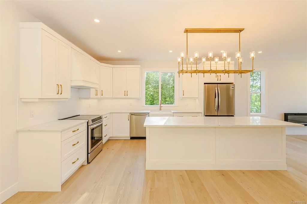276 Tal Rd, Lake Cowichan