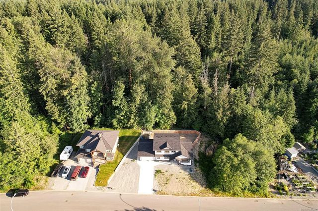 5 of 37 - 276 Tal Rd, Lake Cowichan, BC