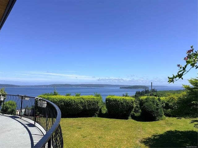 5 of 38 - 2472 Mountview Rd, Port McNeill, BC
