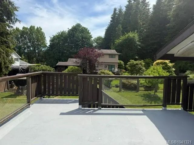 3 of 18 - 8335 Camelot Rd, Port Hardy, BC