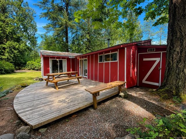 2 of 16 - 7775 Central Rd, Hornby Island, BC