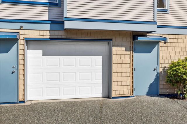 4 of 60 - 650 Prideaux St 401, Nanaimo, BC