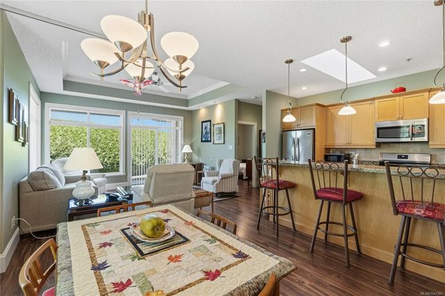 3 of 34 - 447 Pym St N 24, Parksville, BC