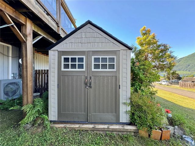 4 of 31 - 62 Clark Dr, Port Alice, BC