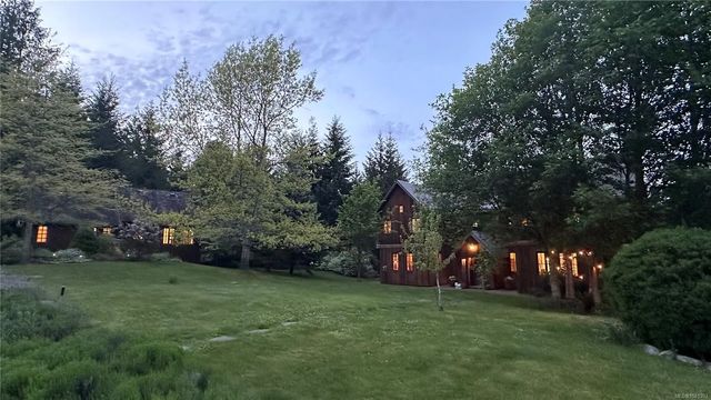 4 of 45 - 169 Armand Way, Salt Spring, BC