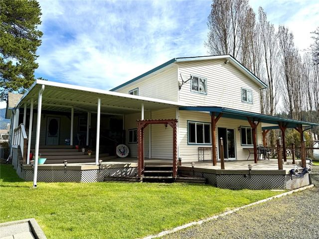 2 of 33 - 6131 Drinkwater Rd, Port Alberni, BC
