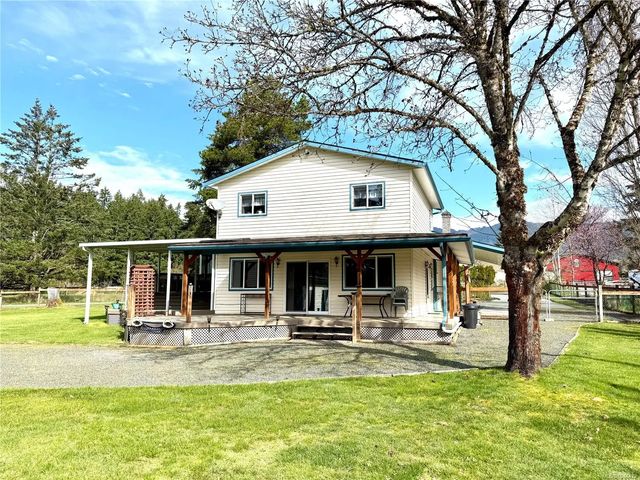3 of 33 - 6131 Drinkwater Rd, Port Alberni, BC