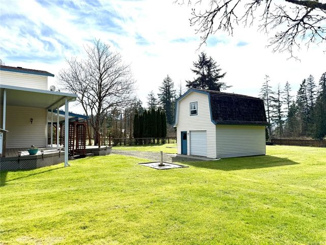 4 of 33 - 6131 Drinkwater Rd, Port Alberni, BC