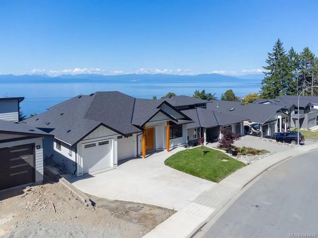 3 of 99 - 120 Hawk Point Rd, Nanaimo, BC