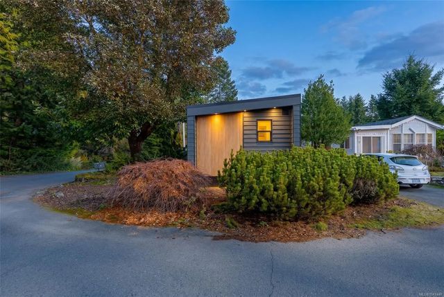 2 of 43 - 5150 Christie Rd 15, Ladysmith, BC