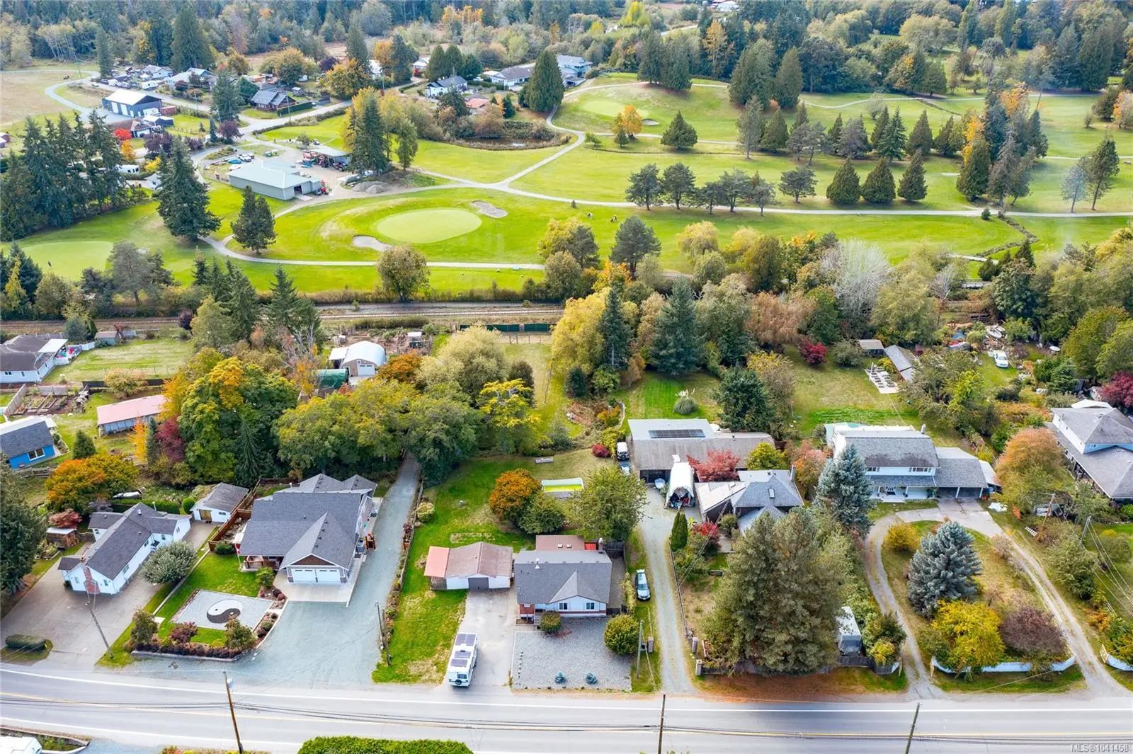 Residential Real Estate for Sale at 9384 Chemainus Rd in the city of Chemainus by MLS #1041458