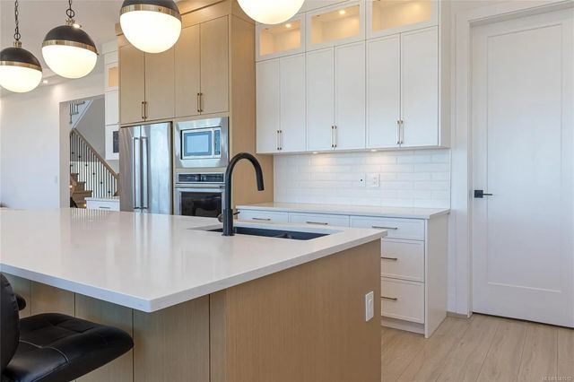 3 of 29 - 3460 Caldera Crt, Langford, BC