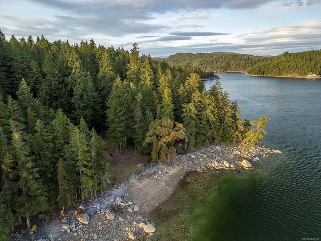 5 of 54 - 0 Tan Island, Cortes Island, BC