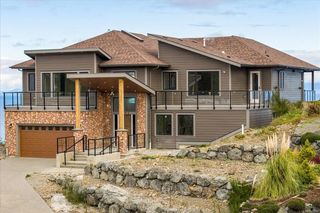 5055 Banning Crt, Nanaimo