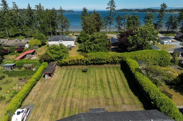 3 of 49 - 6095 Beaver Harbour Rd, Port Hardy, BC
