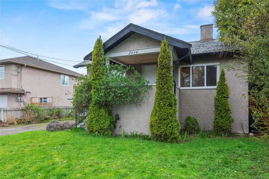 2614 Scott St, Victoria