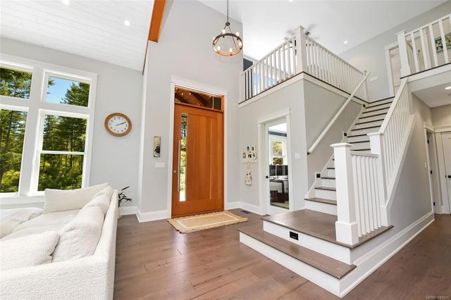 5 of 93 - 1789 York Ridge Pl, Highlands, BC
