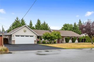 879 Aberdeen Dr, Parksville