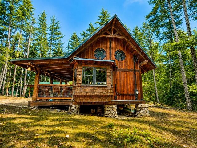 2 of 45 - 230 Halibut Hill, Mudge Island, BC