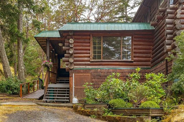4 of 74 - 266 Moss Hill Pl, Metchosin, BC
