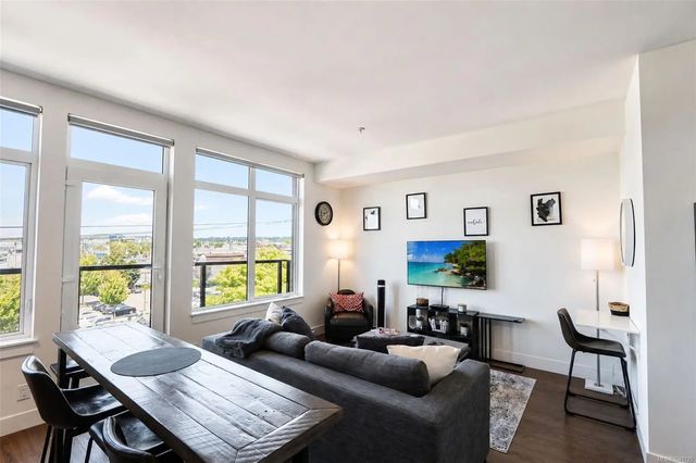 5 of 19 - 515 Chatham St 415, Victoria, BC