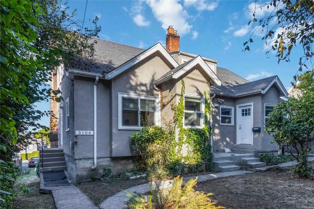 5 of 50 - 3104-3106 Richmond Rd, Saanich, BC