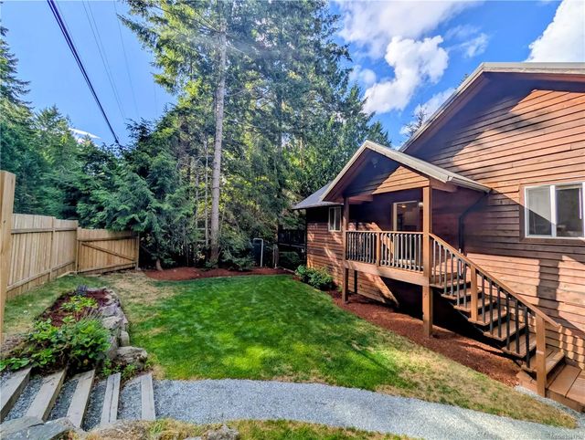 3 of 28 - 1018 Bertha Ave, Gabriola Island, BC