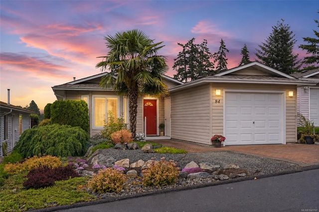 2 of 35 - 84 Wolf Lane, View Royal, BC