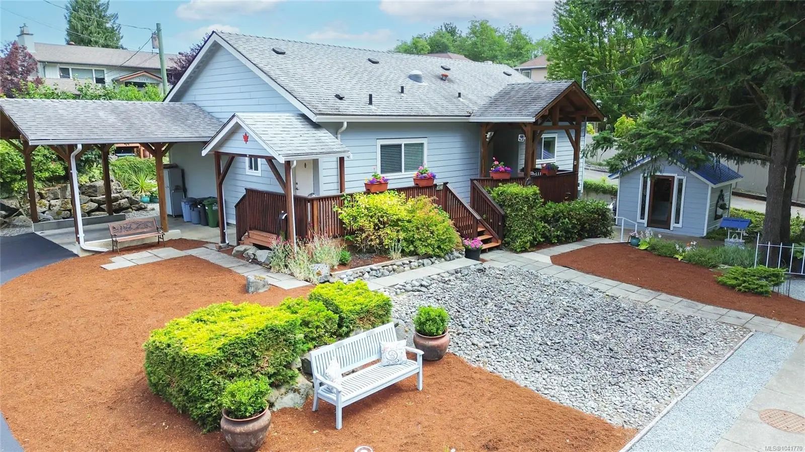 MLS #1041770 for Sale at 3023 Oak St, in the city of Chemainus, V0R 1K2