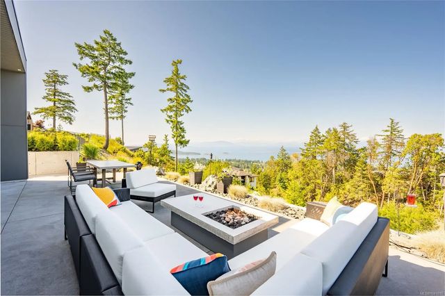 2 of 82 - 7482 Copley Ridge Dr, Lantzville, BC