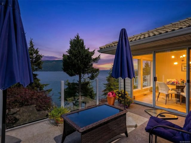 3 of 58 - 205 Marine Dr, Cobble Hill, BC