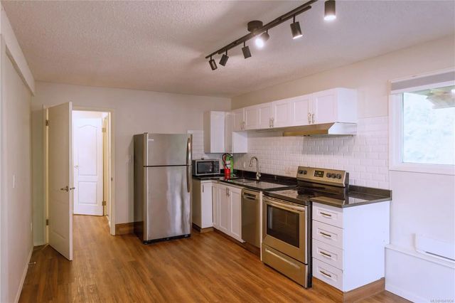 5 of 52 - 3161 Marion Way, Nanaimo, BC