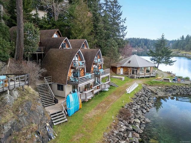 2 of 55 - 774 Cliffe Rd, Quadra Island, BC