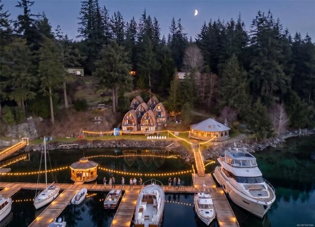 3 of 55 - 774 Cliffe Rd, Quadra Island, BC