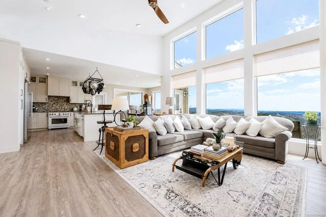 4 of 67 - 4030 Ridgeline Dr, Shawnigan Lake, BC