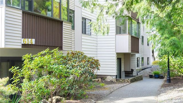 5 of 44 - 614 Fernhill Pl 404, Esquimalt, BC
