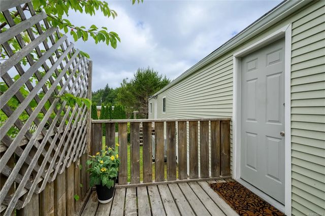 3 of 21 - 5250 Beaver Harbour Rd 56, Port Hardy, BC